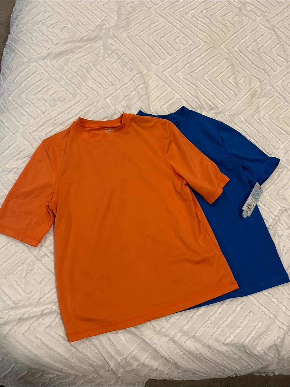 Lot of 2 Kids’ Plain Blue or Orange Crew Neck Short Sleeves Tees T-Shirt Size L